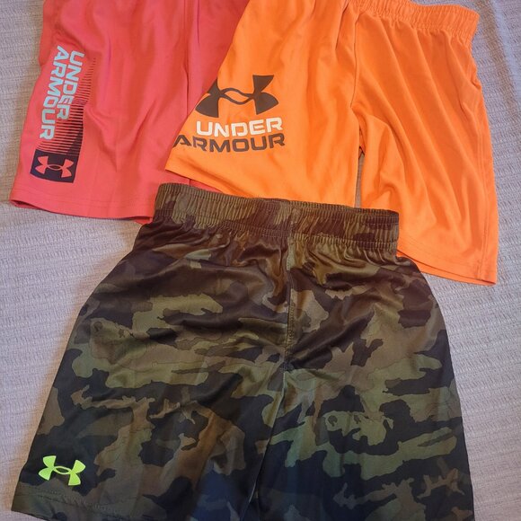 Boys under Armour shorts bundle - Picture 2 of 3